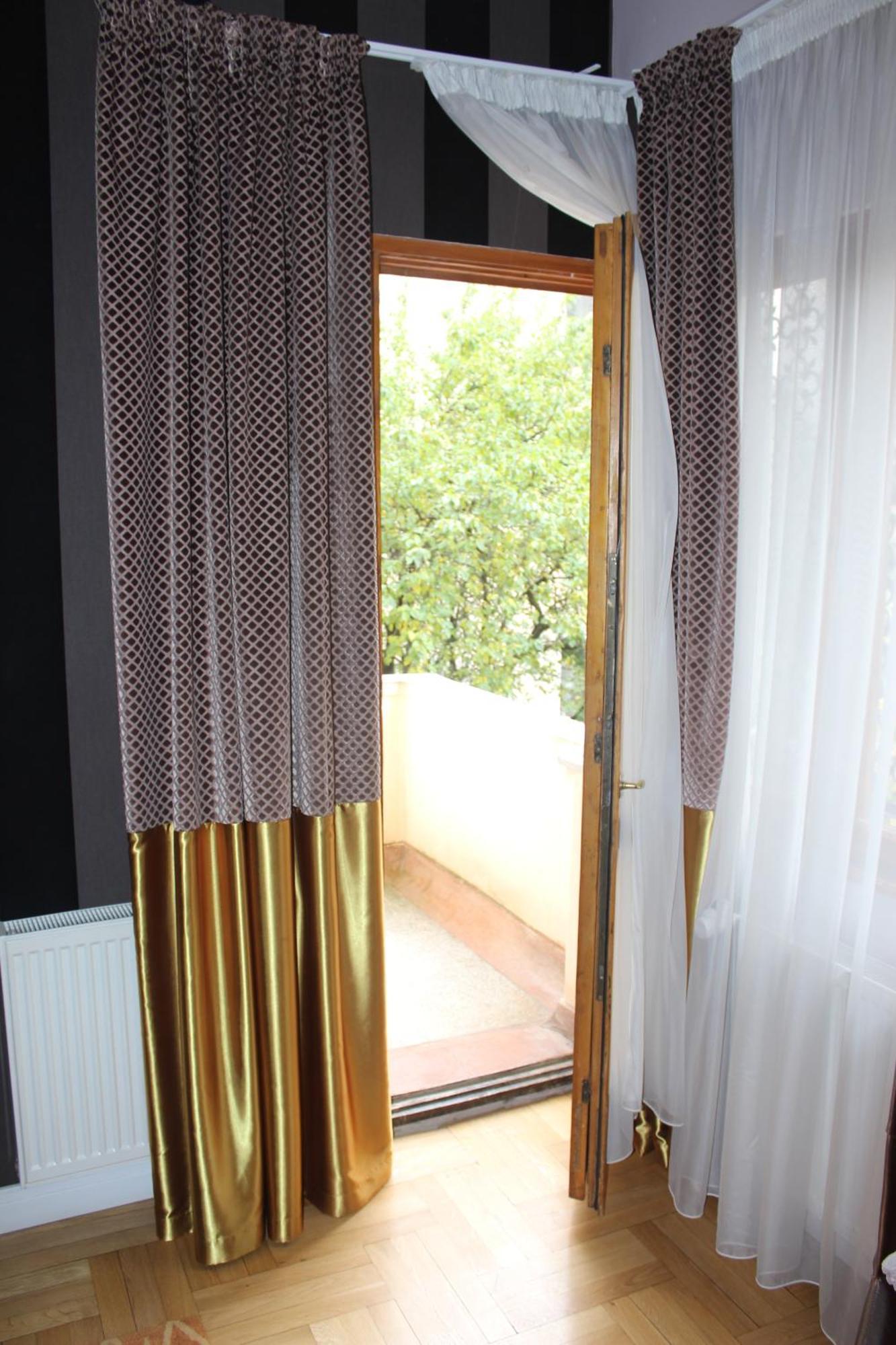 Casa Cranta Hotell Braşov Exteriör bild
